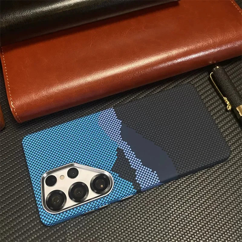Carbon Fiber Texture MagSafe Case