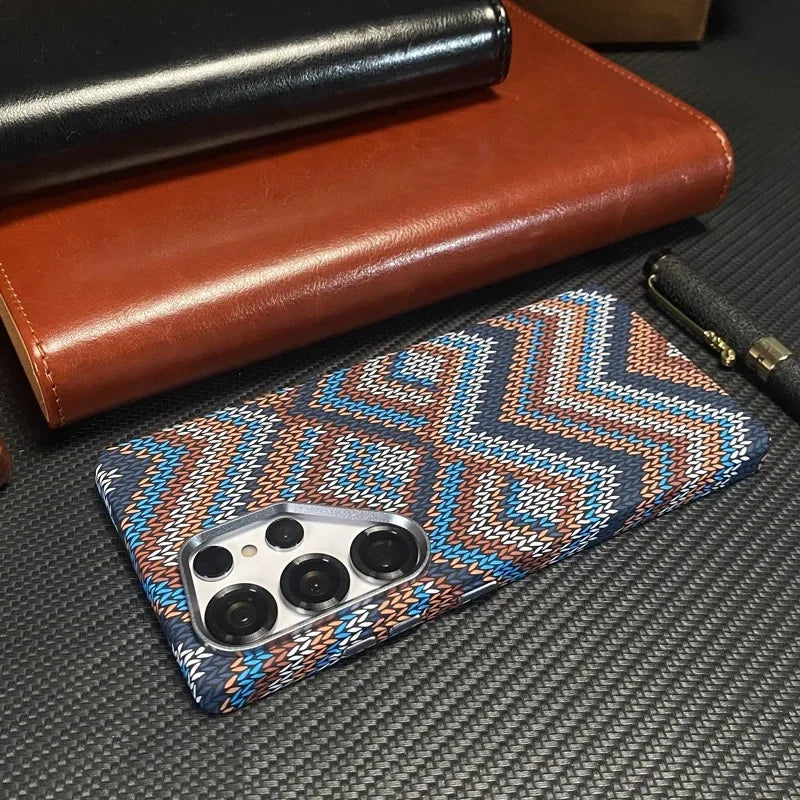 Carbon Fiber Texture MagSafe Case