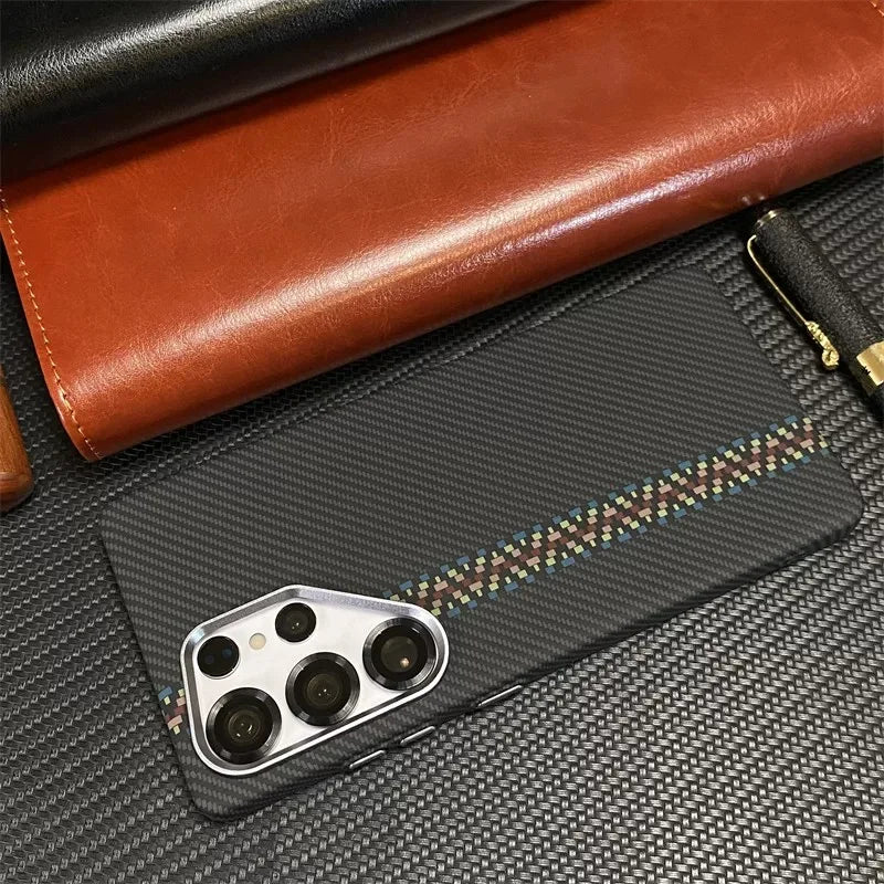 Carbon Fiber Texture MagSafe Case