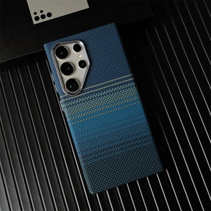 Carbon Fiber Texture MagSafe Case
