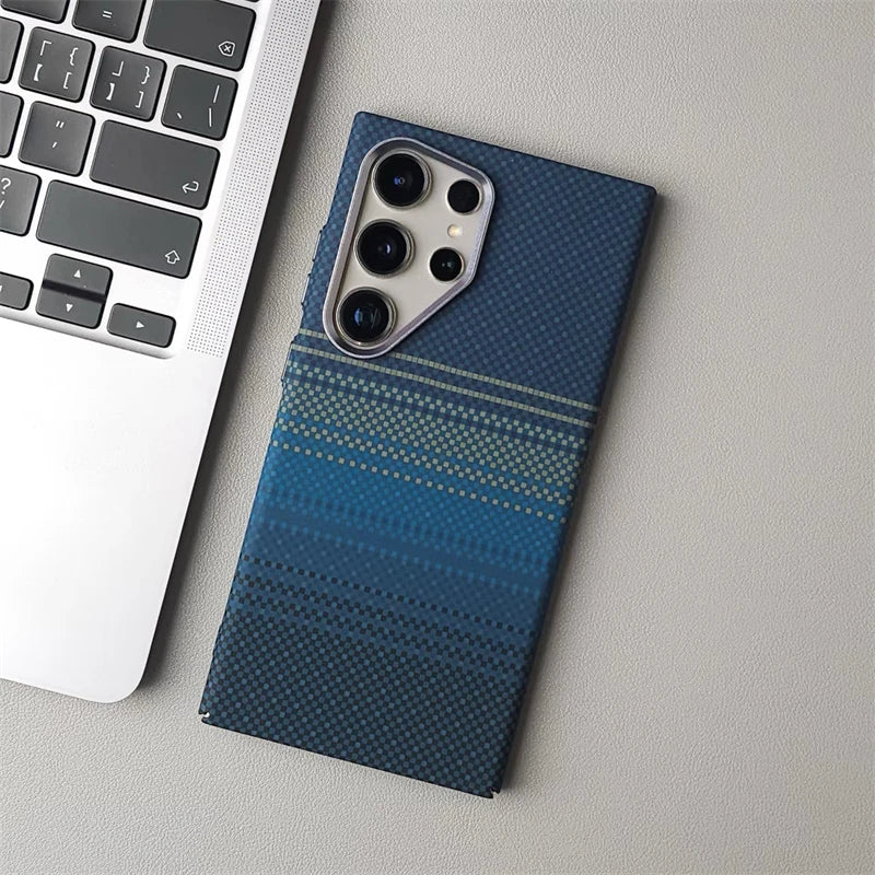 Carbon Fiber Texture MagSafe Case
