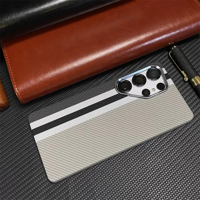 Carbon Fiber Texture MagSafe Case